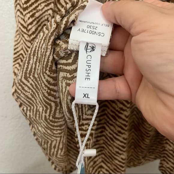 NWT CUPSHE V Neck Wave Pattern Bowknot Back Sleeveless Spaghetti XL - Picture 10 of 14